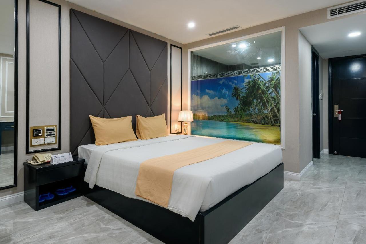 Cozrum Lux - The Arrivals Hotel Ho Chi Minh-staden Exteriör bild