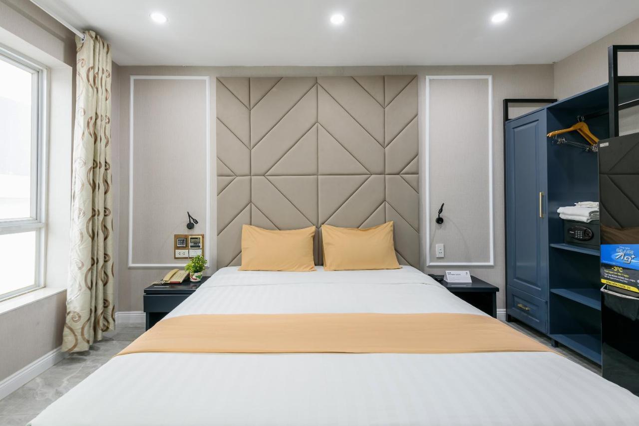 Cozrum Lux - The Arrivals Hotel Ho Chi Minh-staden Exteriör bild